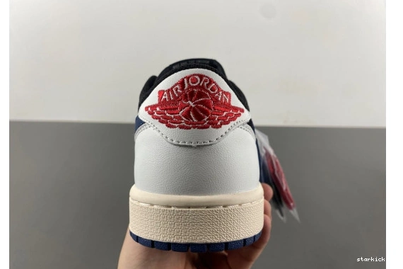  LOW RETRO SCOTT TRAVIS  DM7866-713 1 DM7866-713 JORDAN SP OG 0123